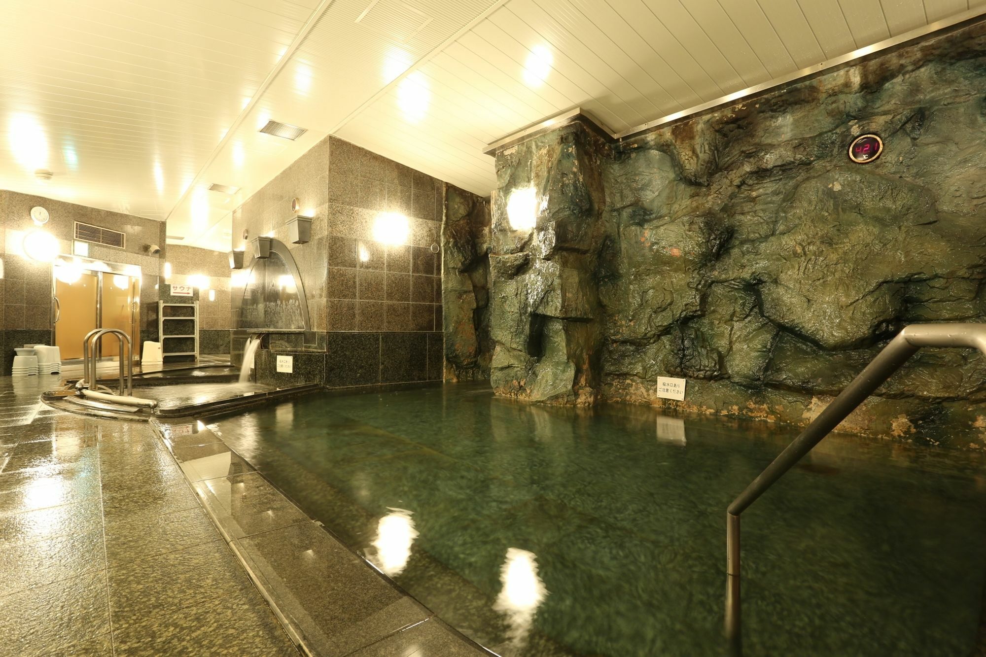 Hotel Premier -cabin- 3*