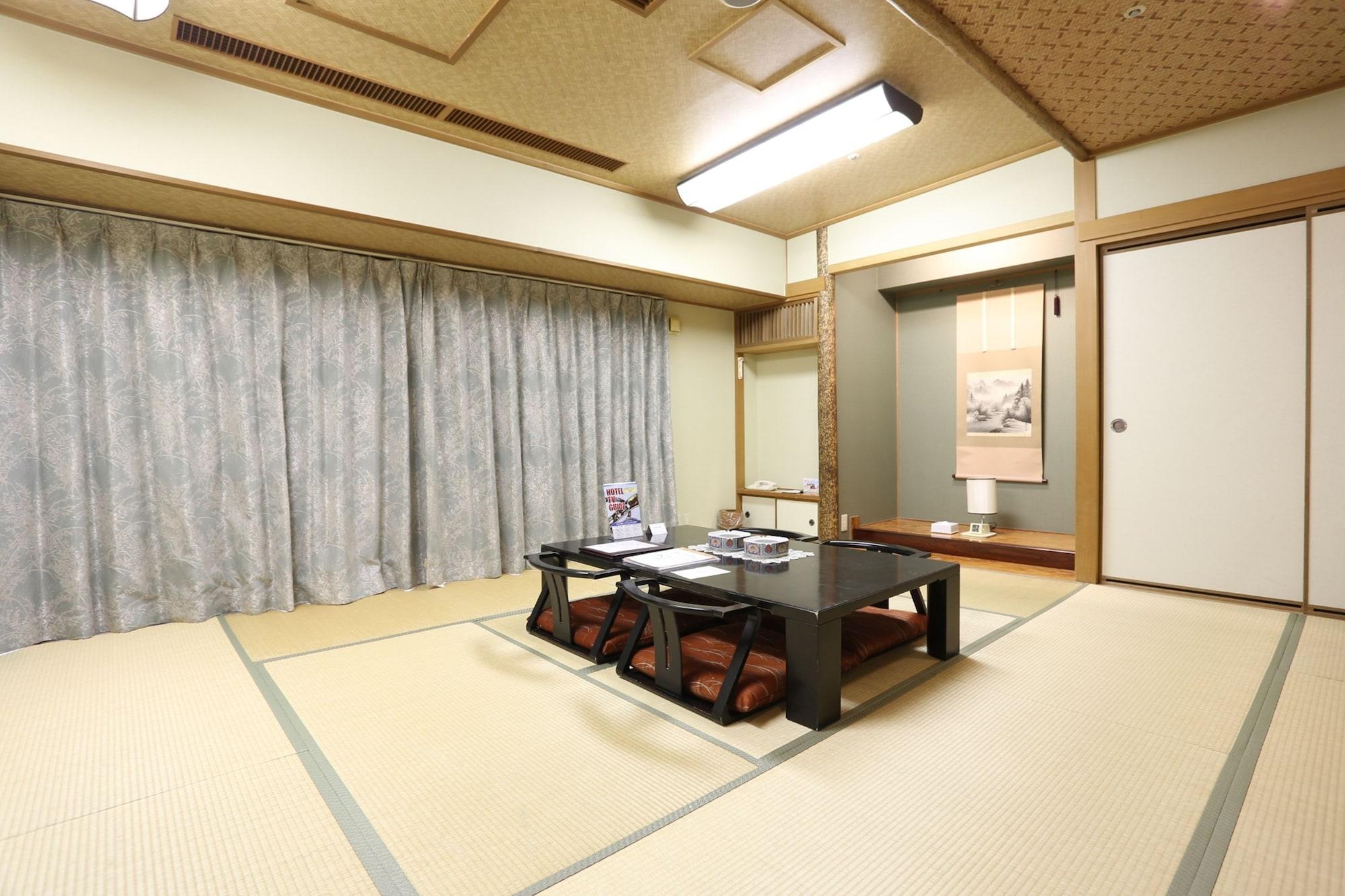 酒店 Premier -cabin- 3*